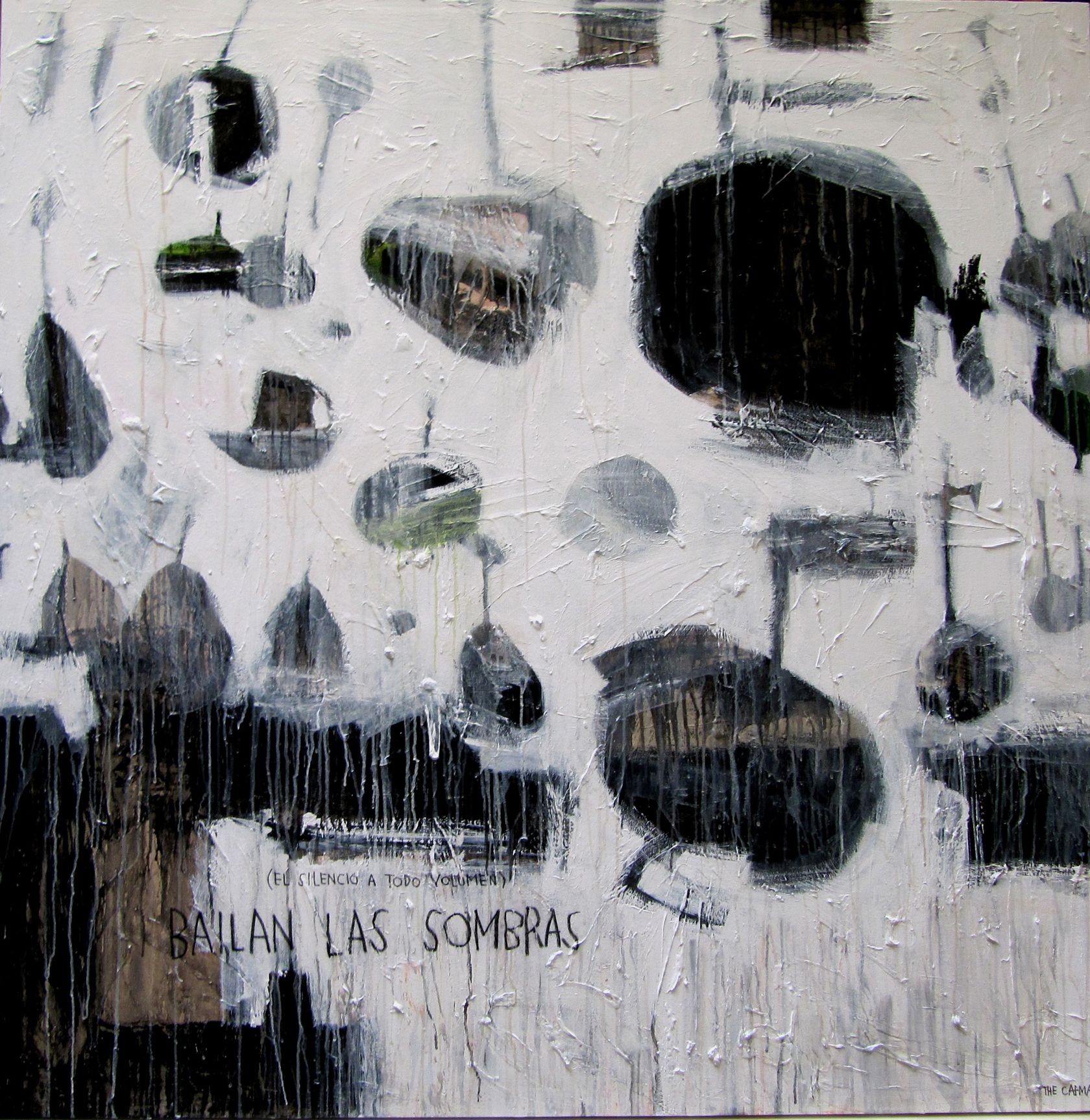 BAILAN LAS SOMBRAS