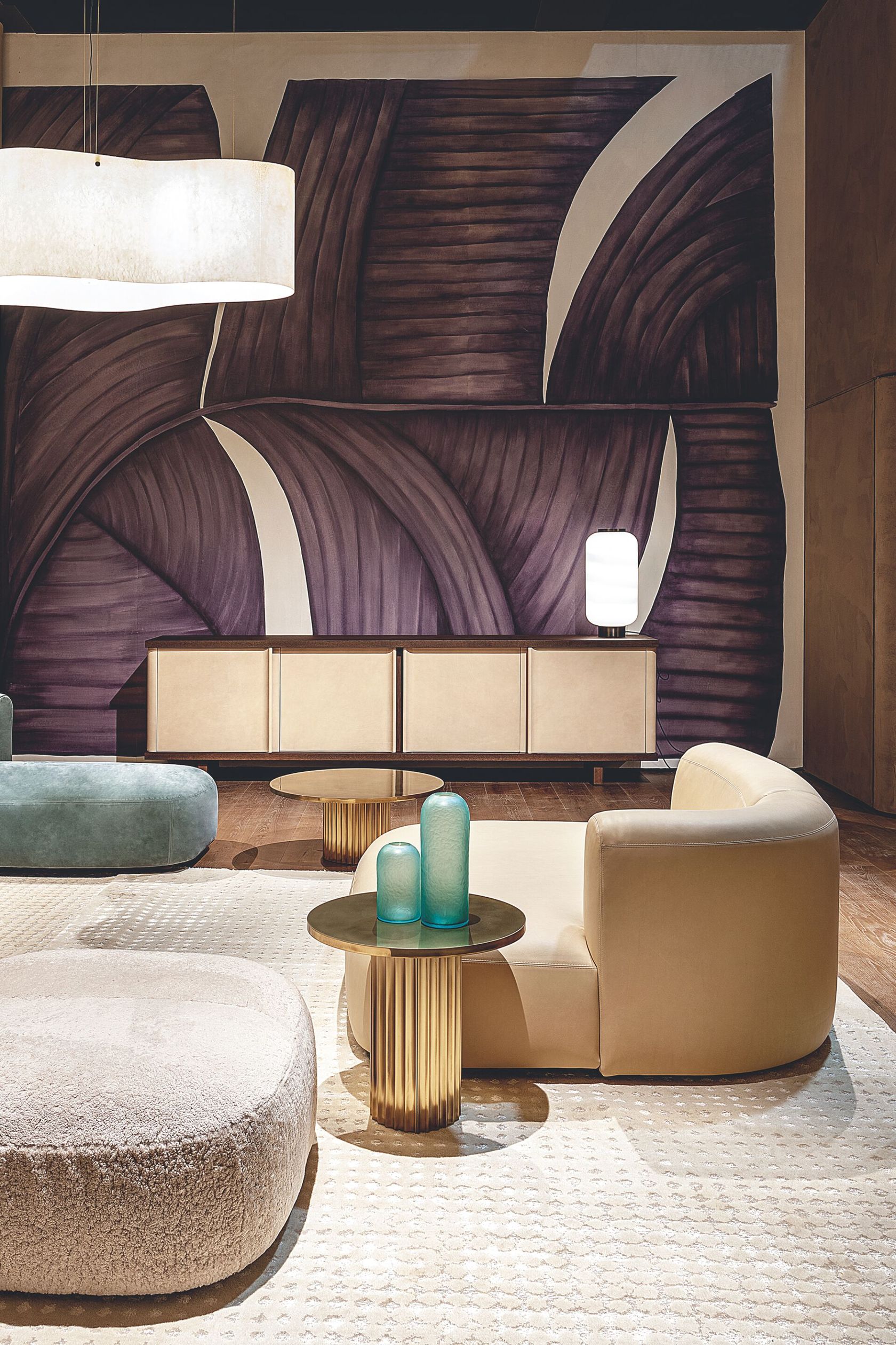 SCARLET NATURAL POIS