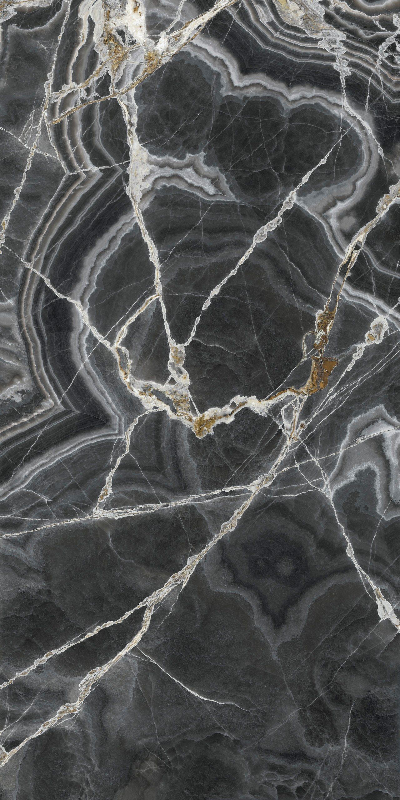 BLACK ONYX
