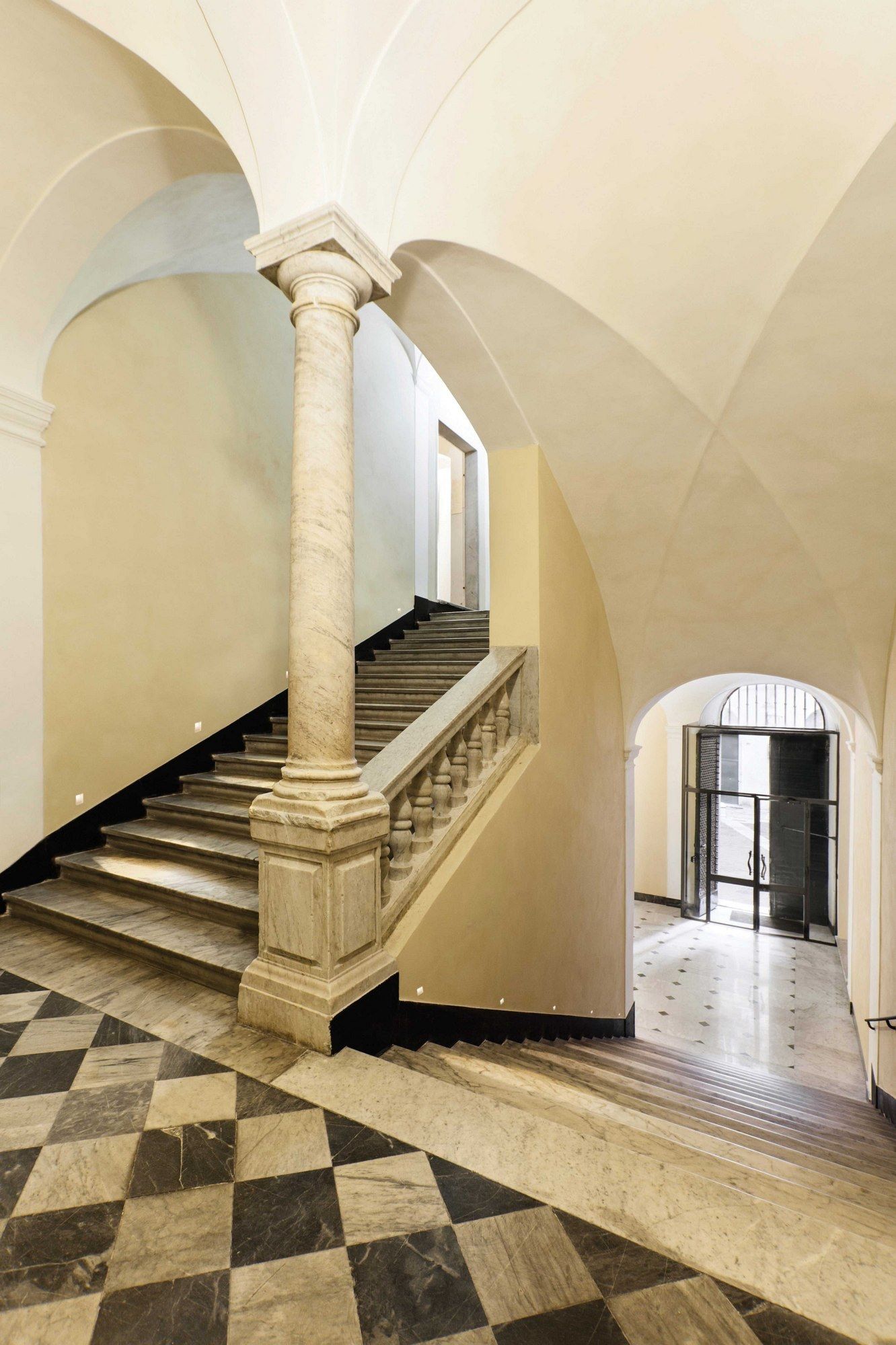 BORGO TRIMLESS MINI LED