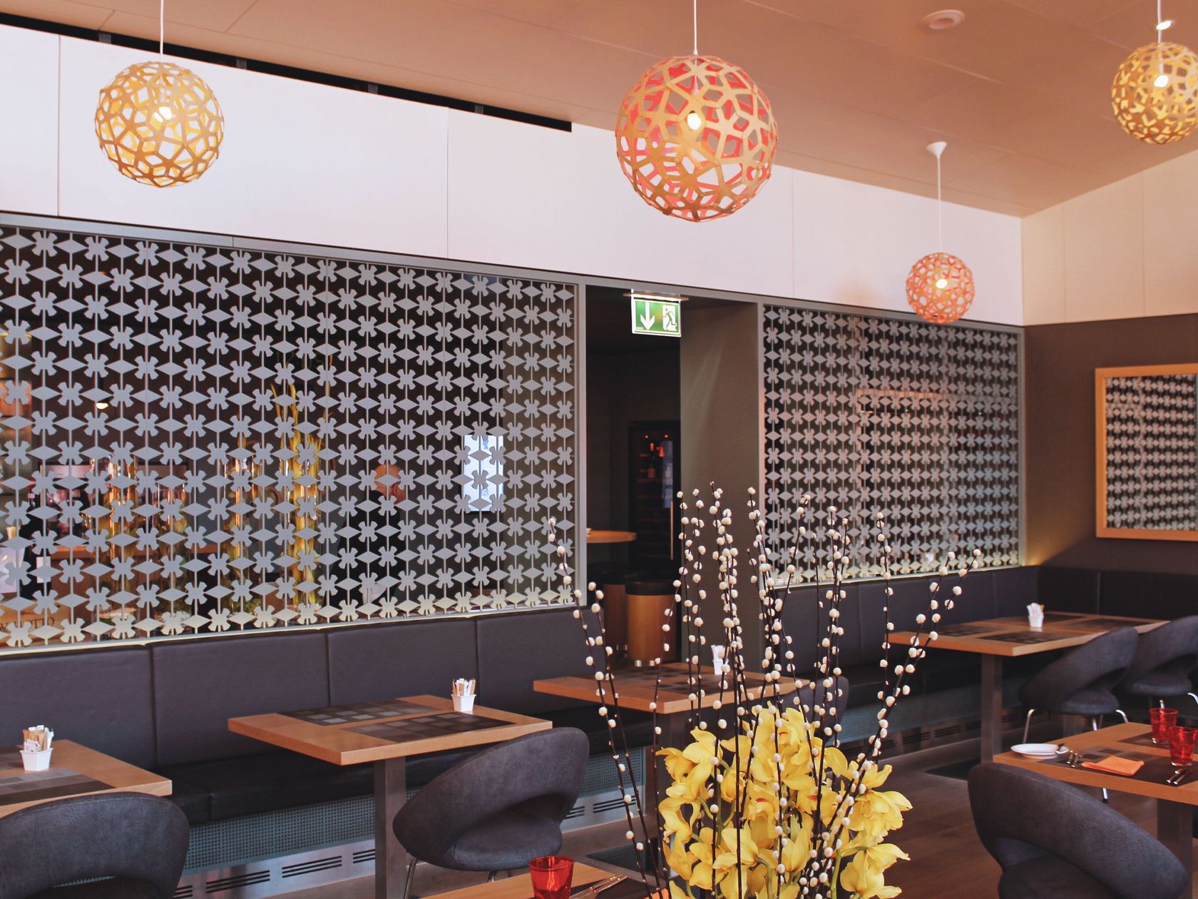 Partition Wall & Room Dividing Elements