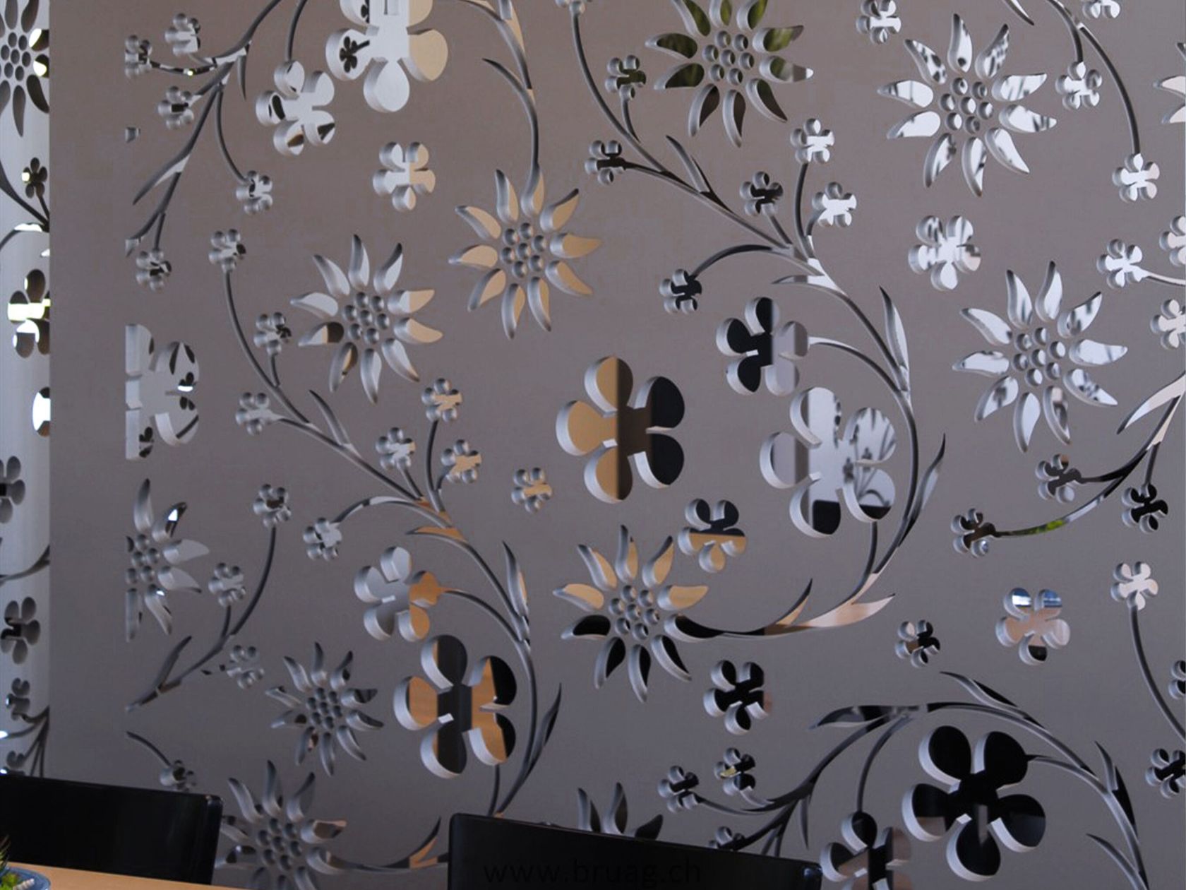 Partition Wall & Room Dividing Elements