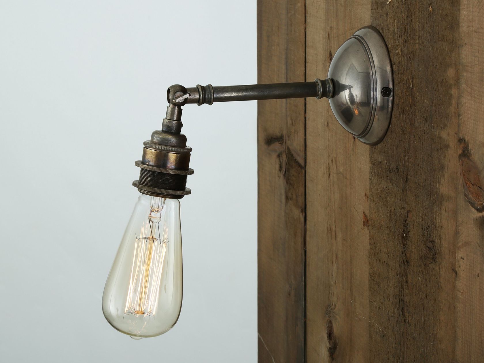 DABB MINIMALISTC VINTAGE WALL LIGHT