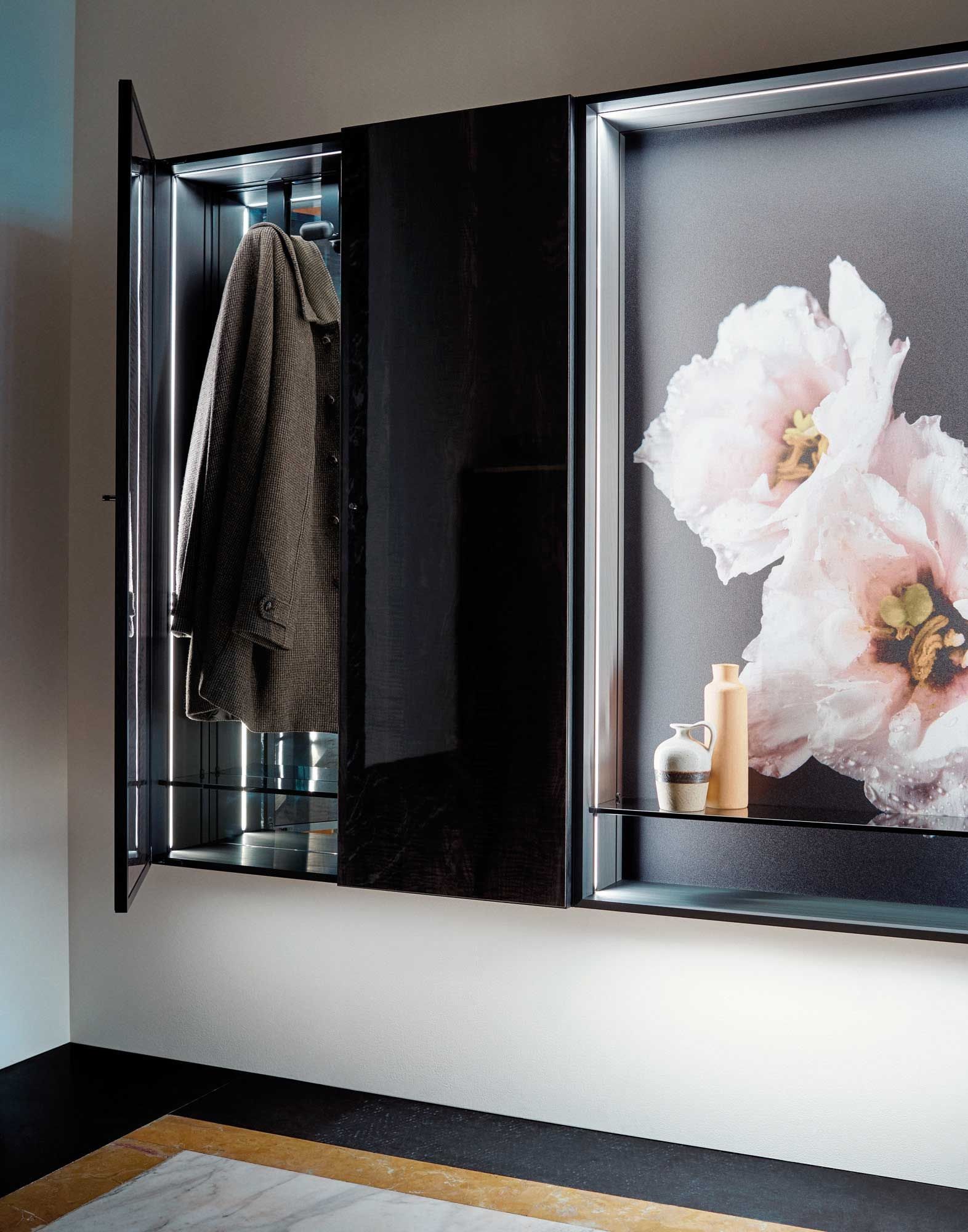 DRESSUP ART COLLECTION