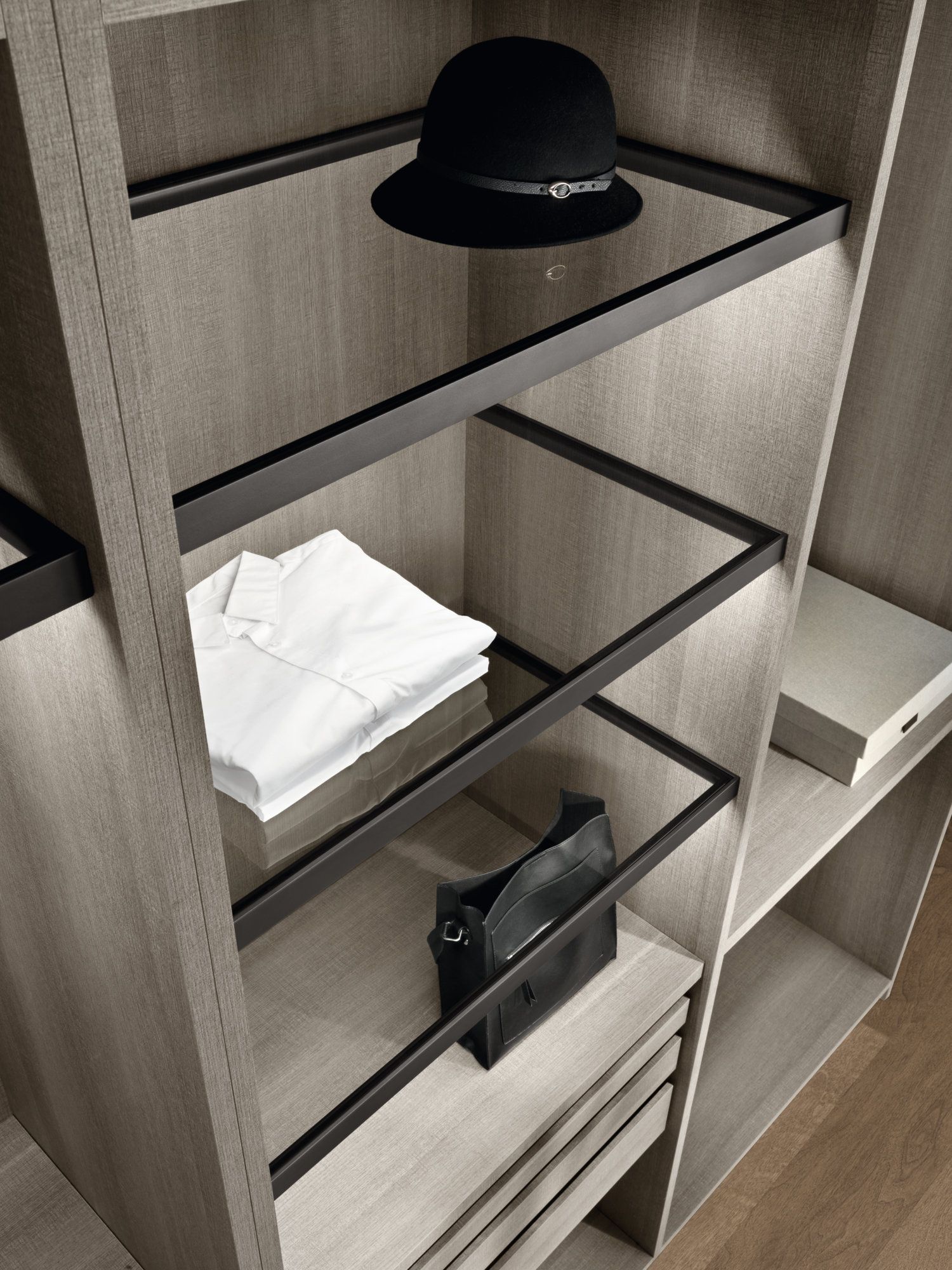 EXCESSORIES - SHELVES