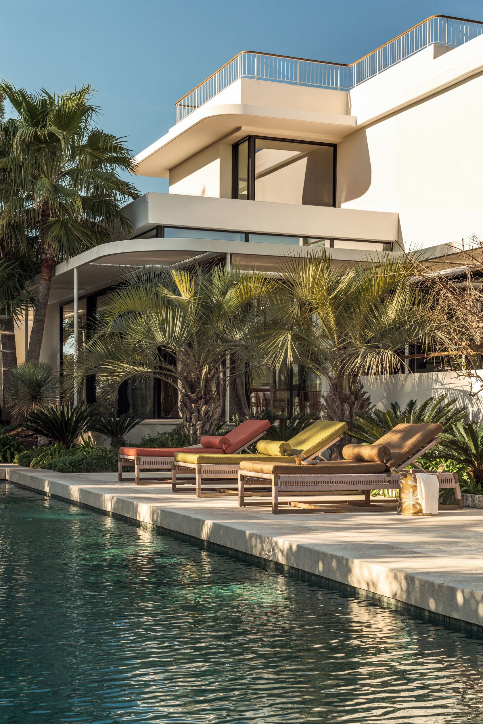 VENICE BEACH - VERNON