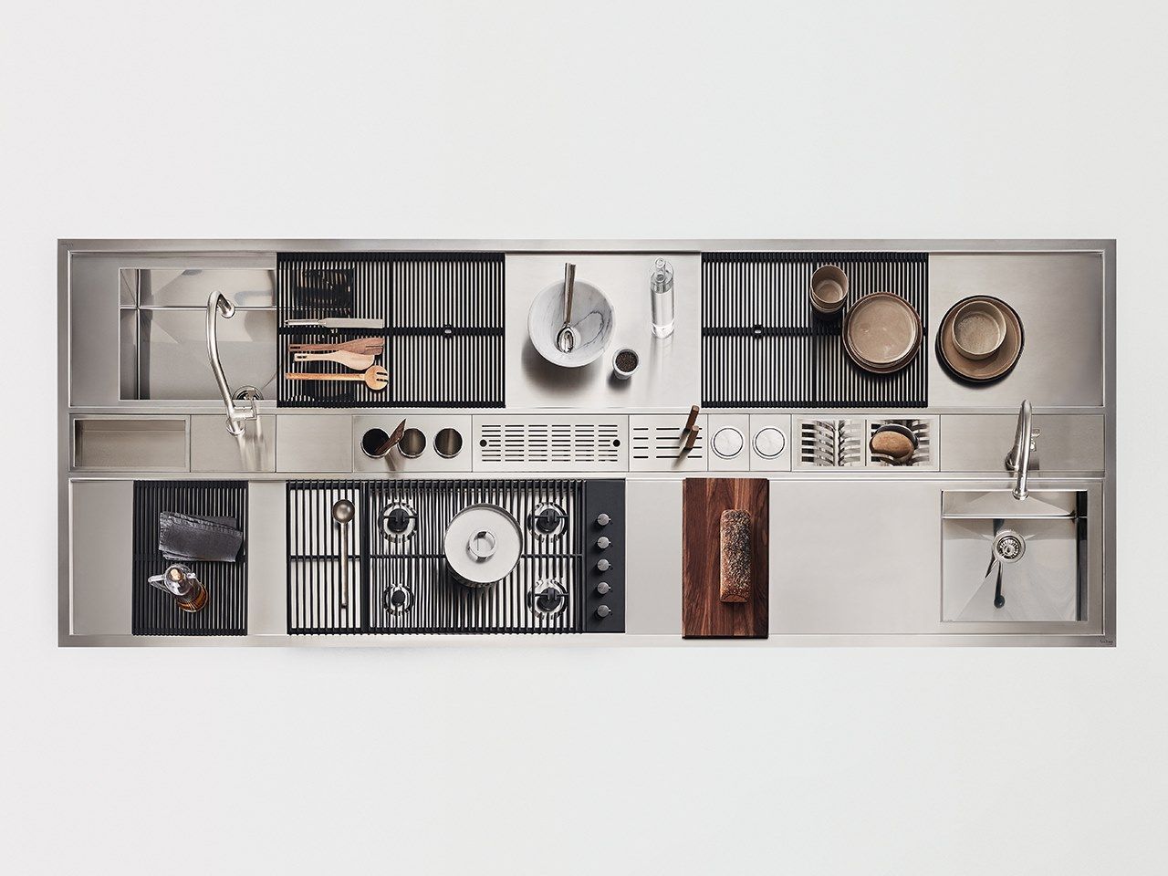 WORKTOP WITH ACCESSORISED CHANNEL