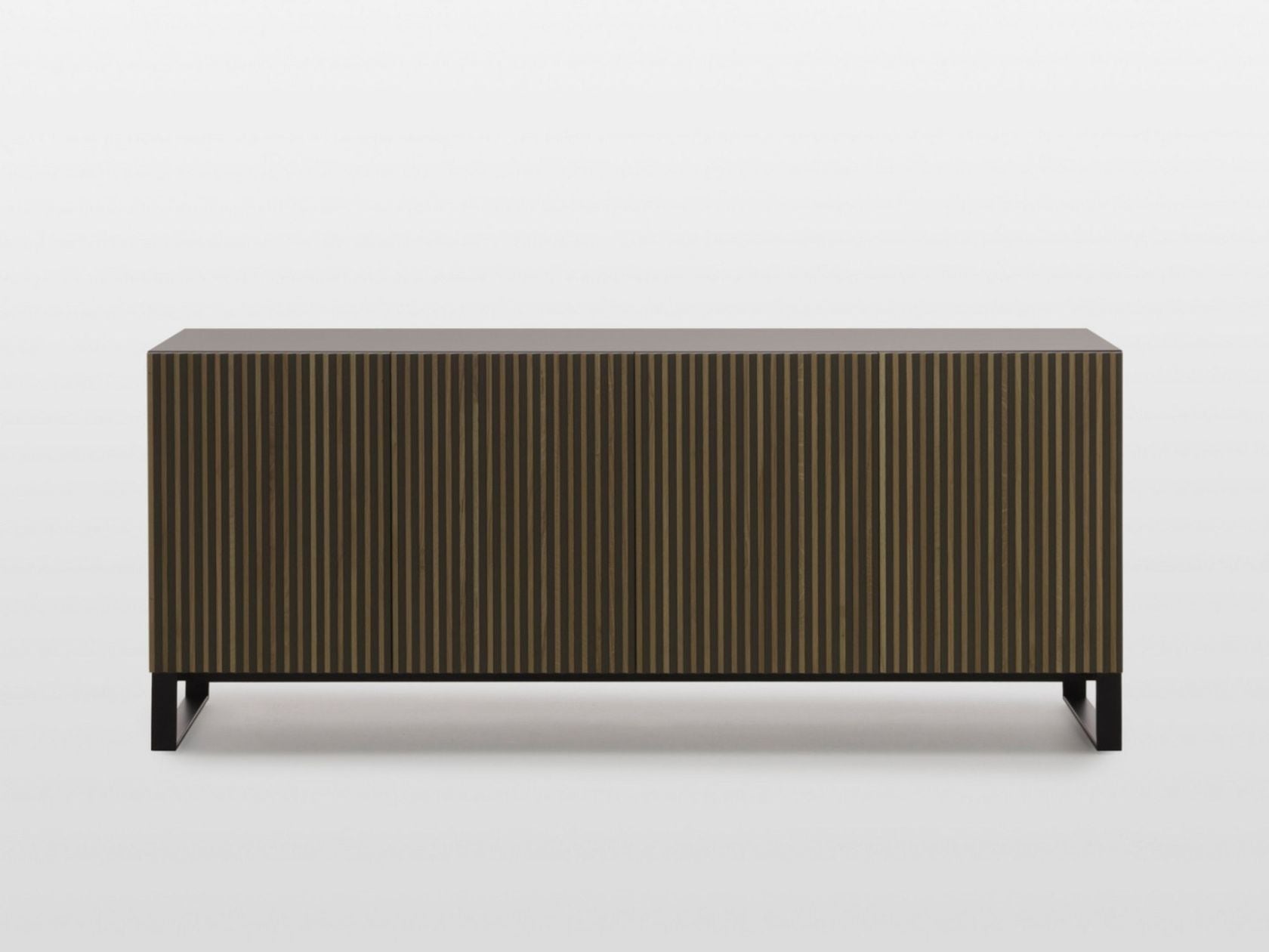 LEON DECOR ON-THE-BASE