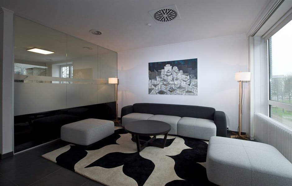 UVES ME3686 / ME3687