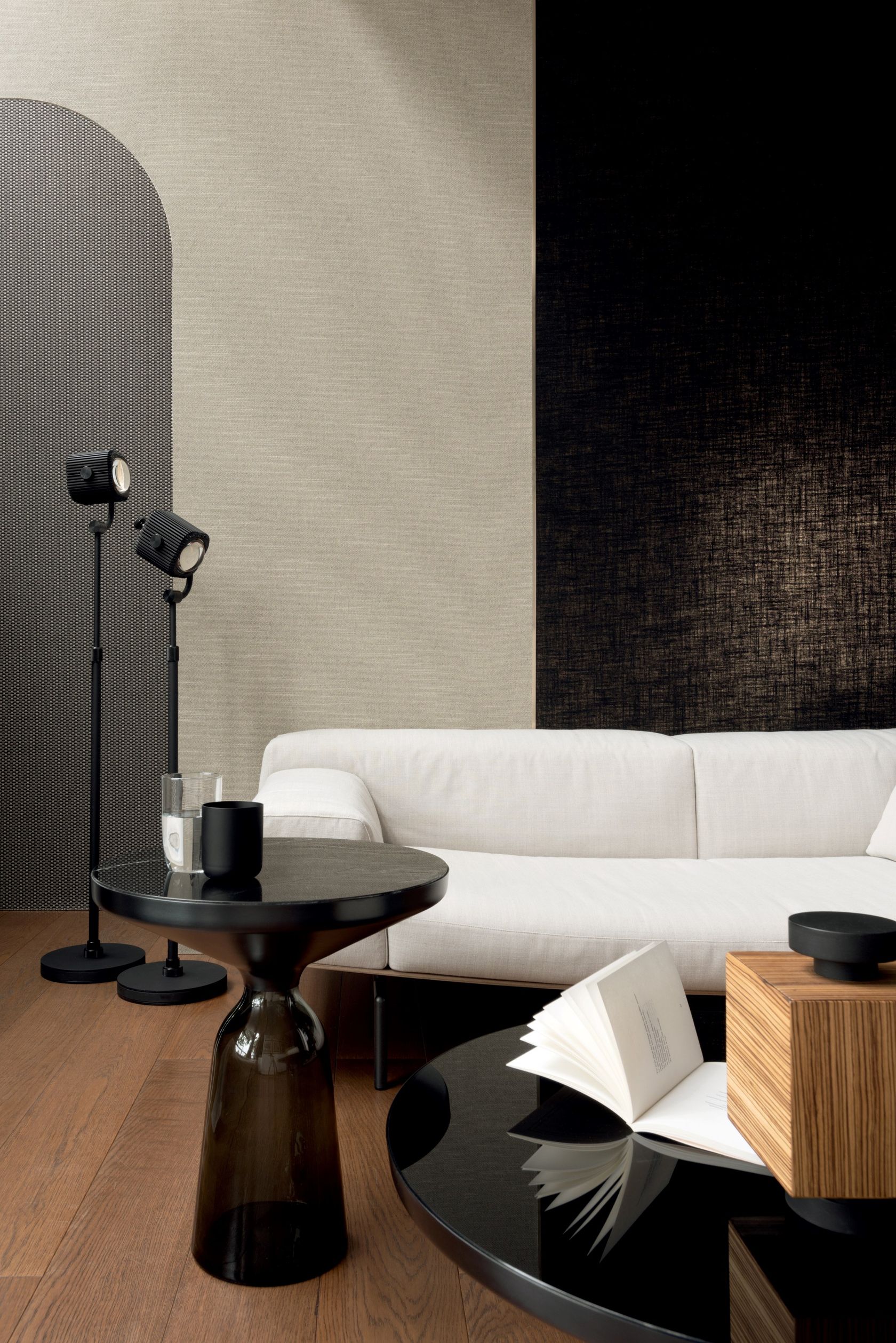 VESTIAIRE MASCULIN - L'ESSENTIEL