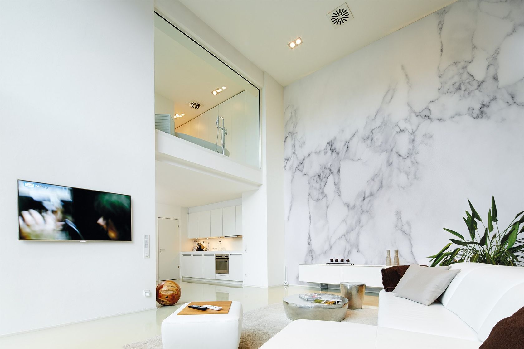 WHITE MARBLE