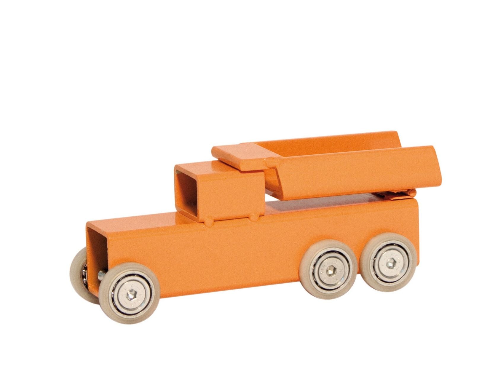DUMP TRUCK
