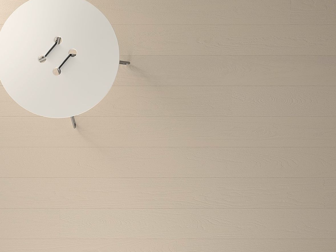 Open pore dove grey lacquered oak