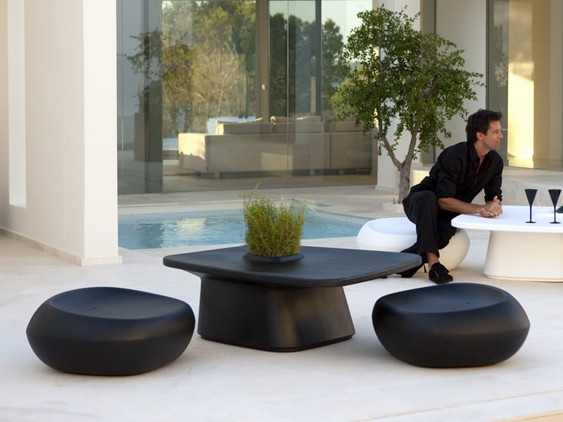 MOMA AIR POUF