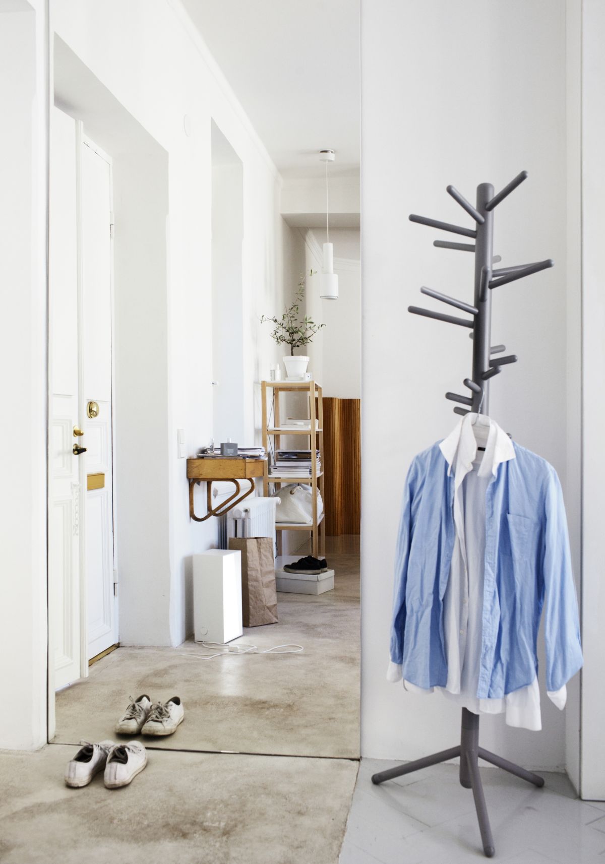 CLOTHES TREE 160