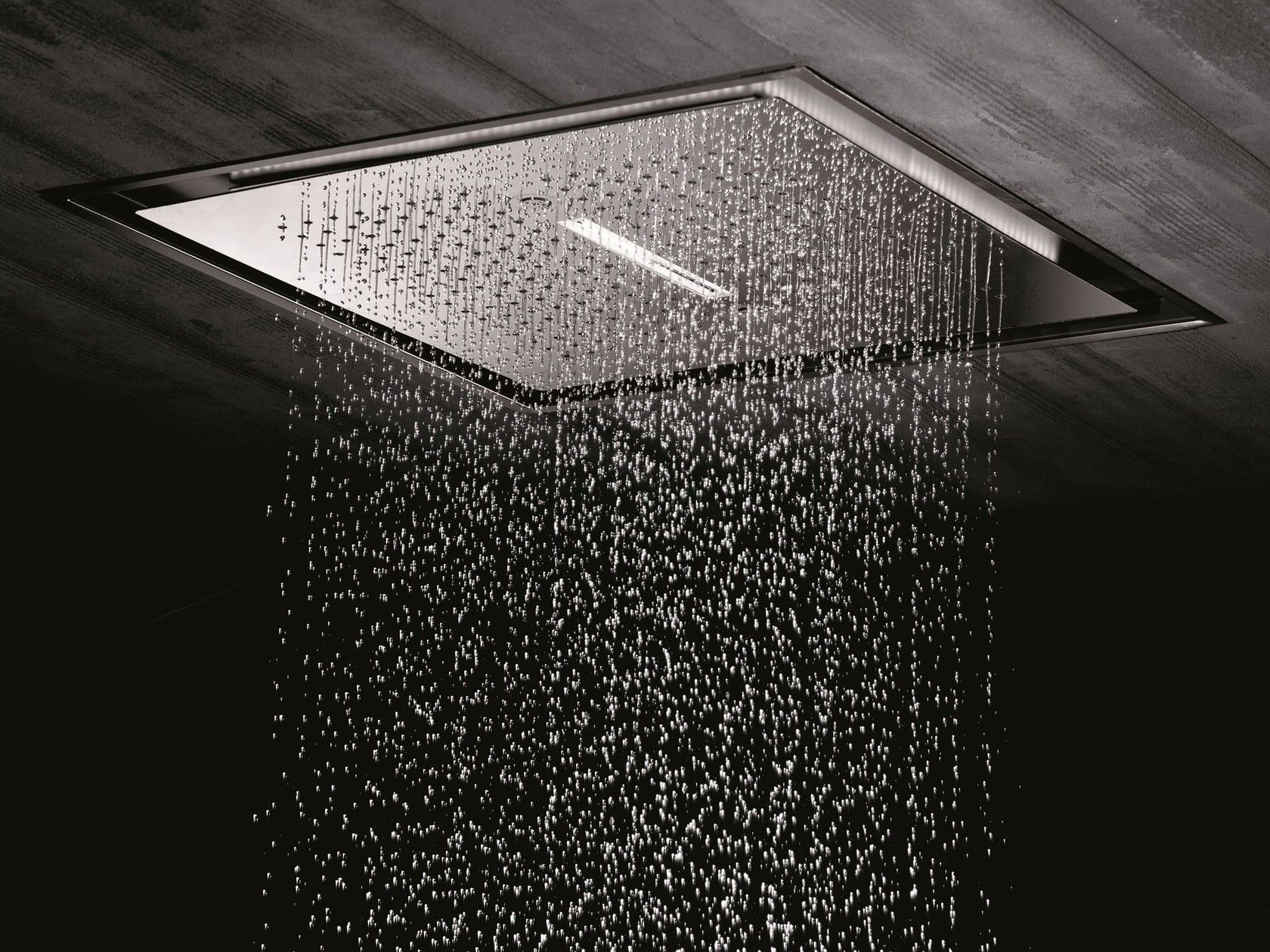 OVERHEAD SHOWERS FOR CHROMOTHERAPY