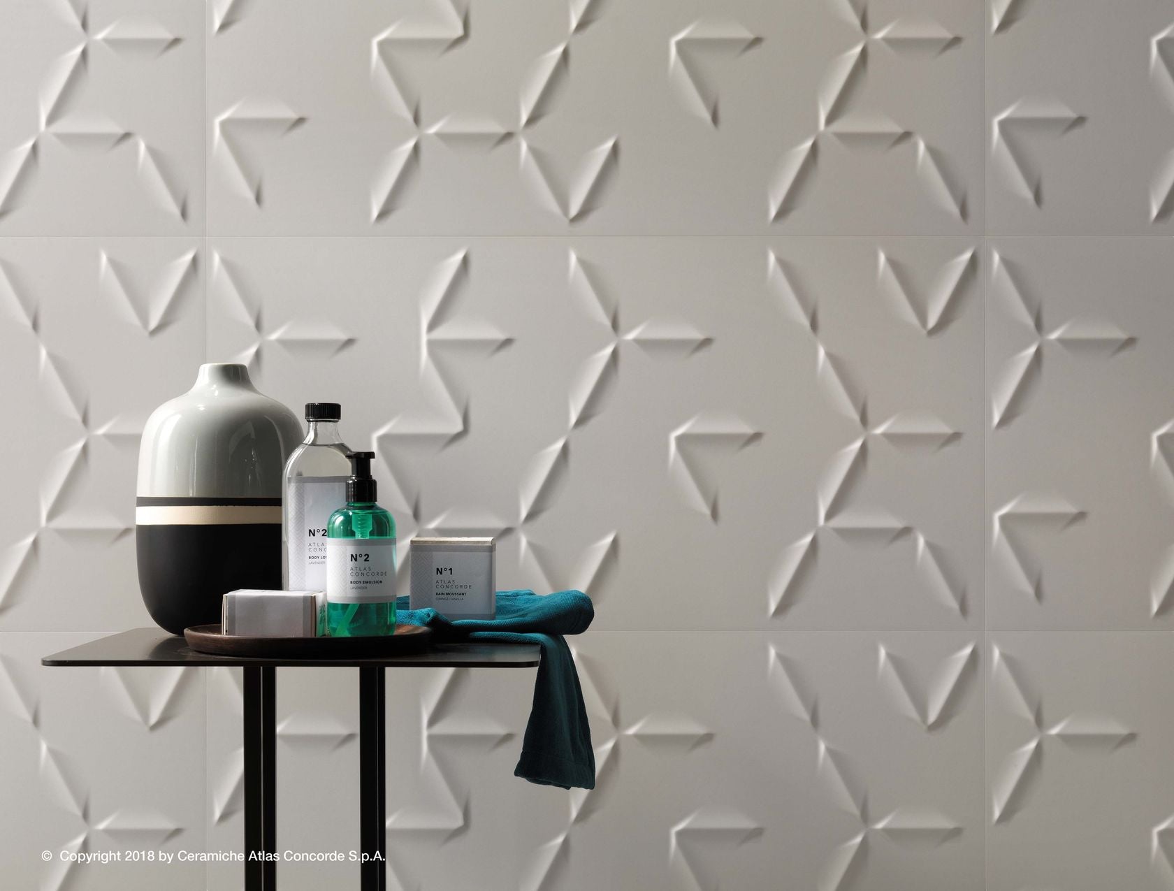 3D WALL DESIGN FLAKE