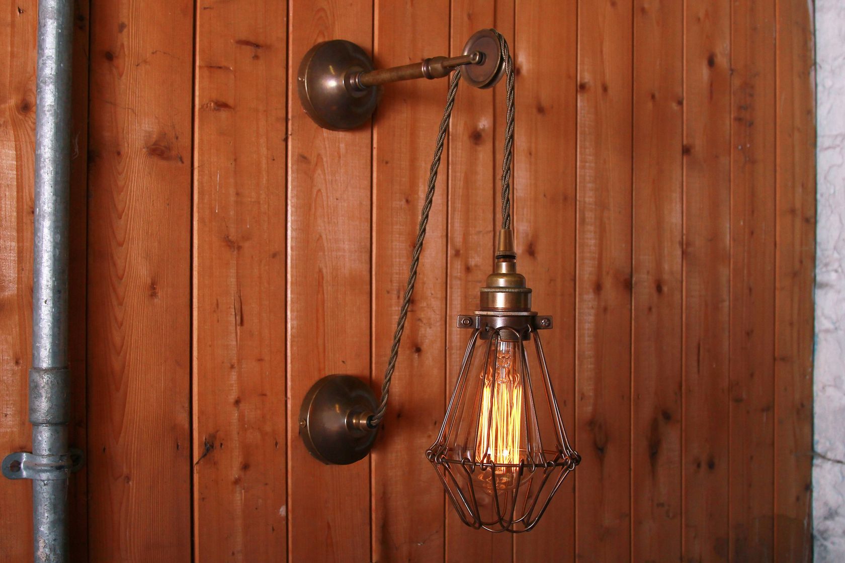 APOCH PULLEY CAGE WALL LIGHT