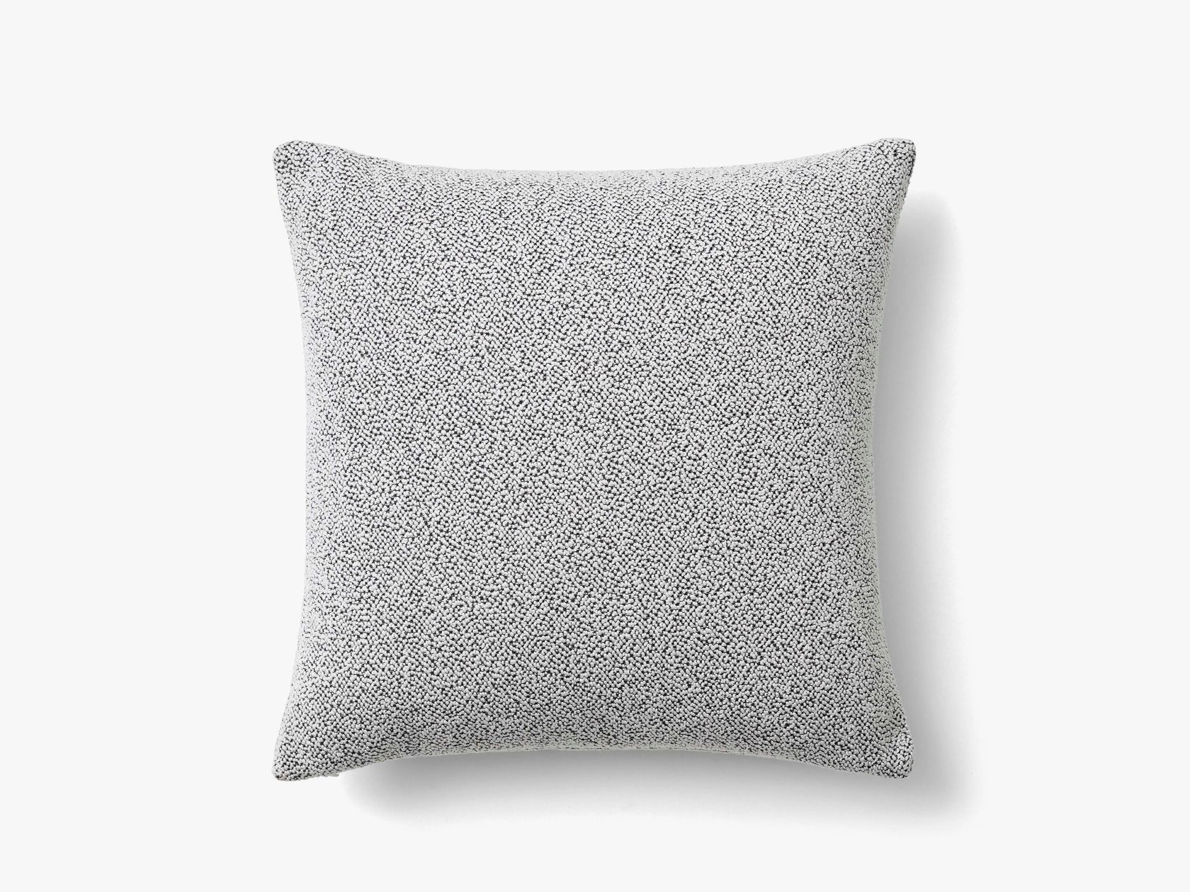 BOUCLE CUSHION SC28