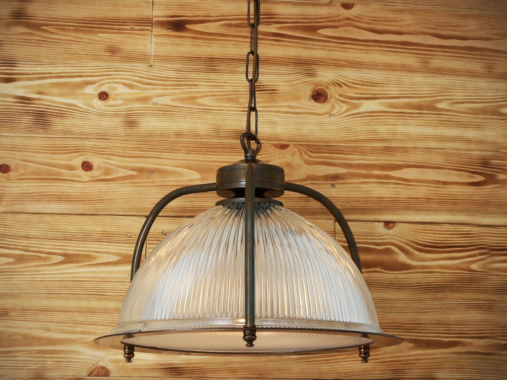 BOUSTA HOLOPHANE PENDANT WITH DIFFUSER