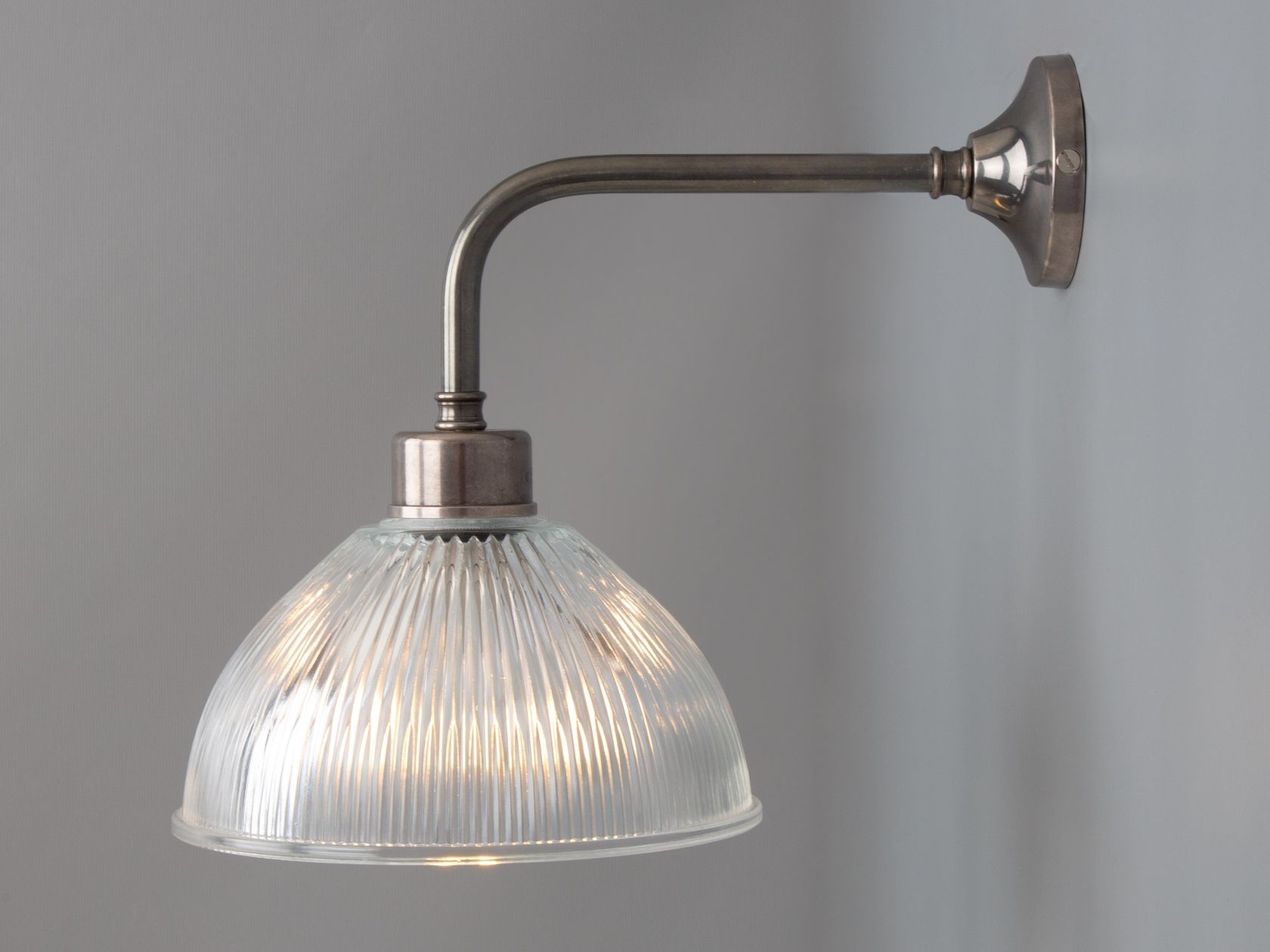 DHAKA INDUSTRIAL WALL LIGHT