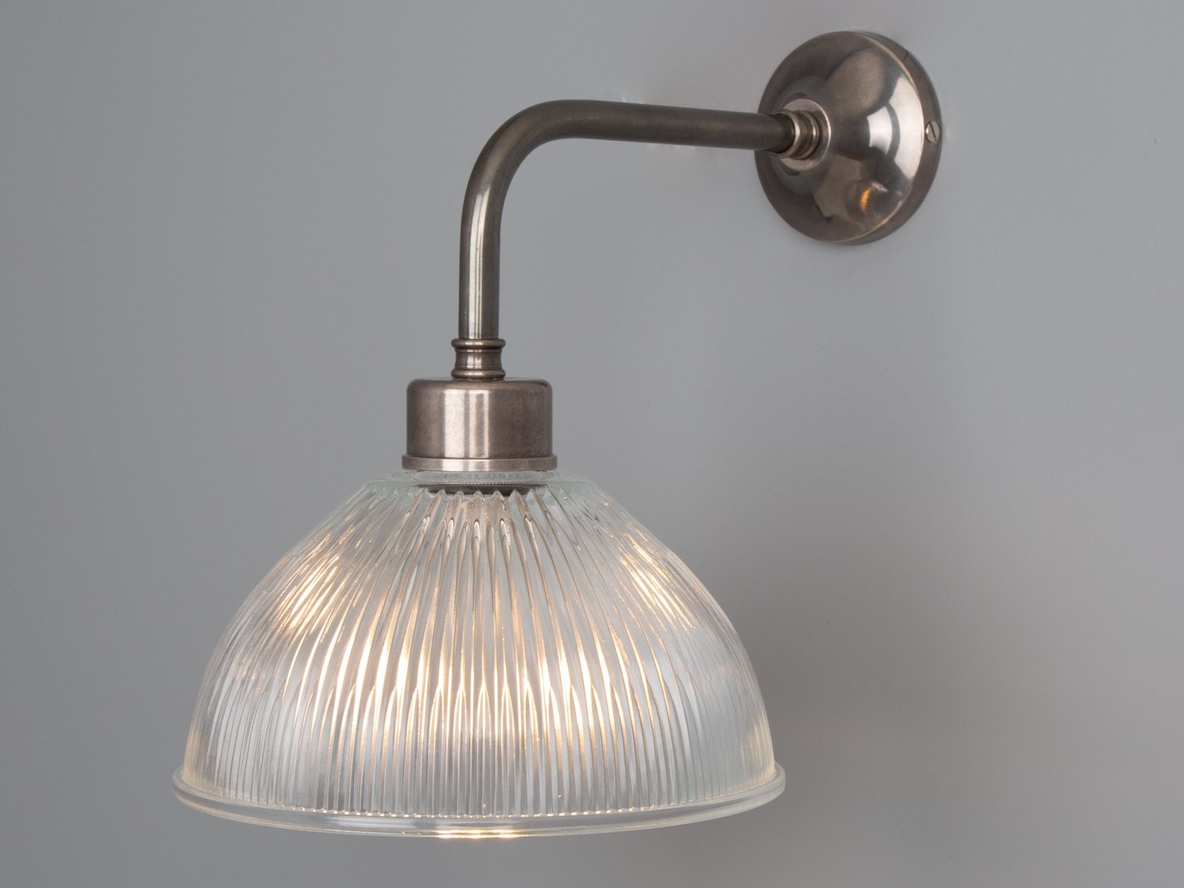 DHAKA INDUSTRIAL WALL LIGHT