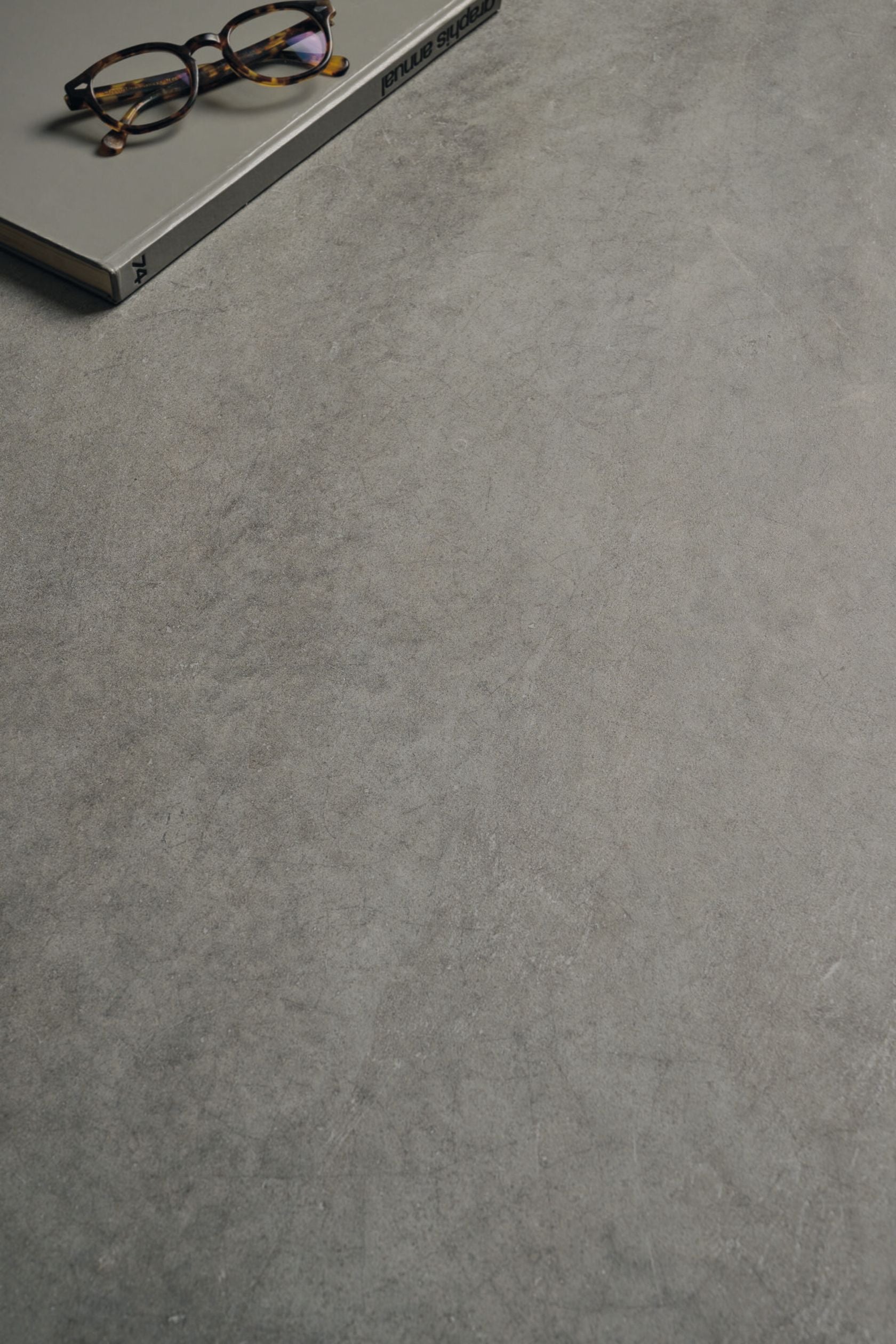 FABRIKA DARK GREY