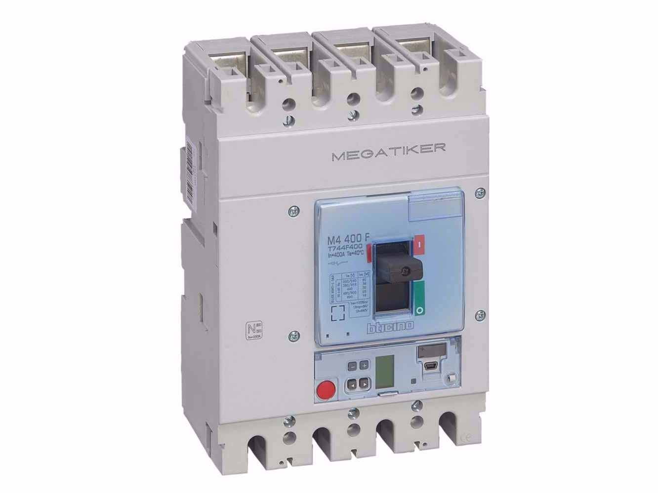 Industrial circuit breakers