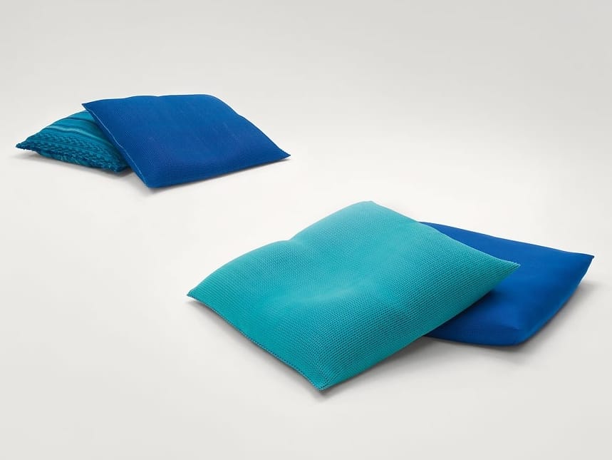 Outdoor cushion