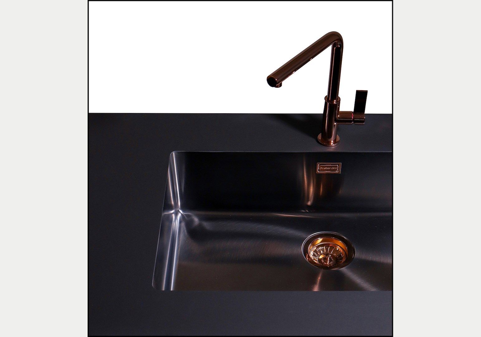 PHANTOM EDGE 50X40 GUN METAL VINTAGE