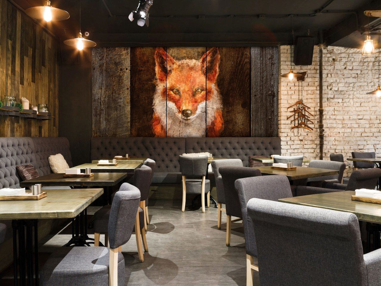POLYGON FOX