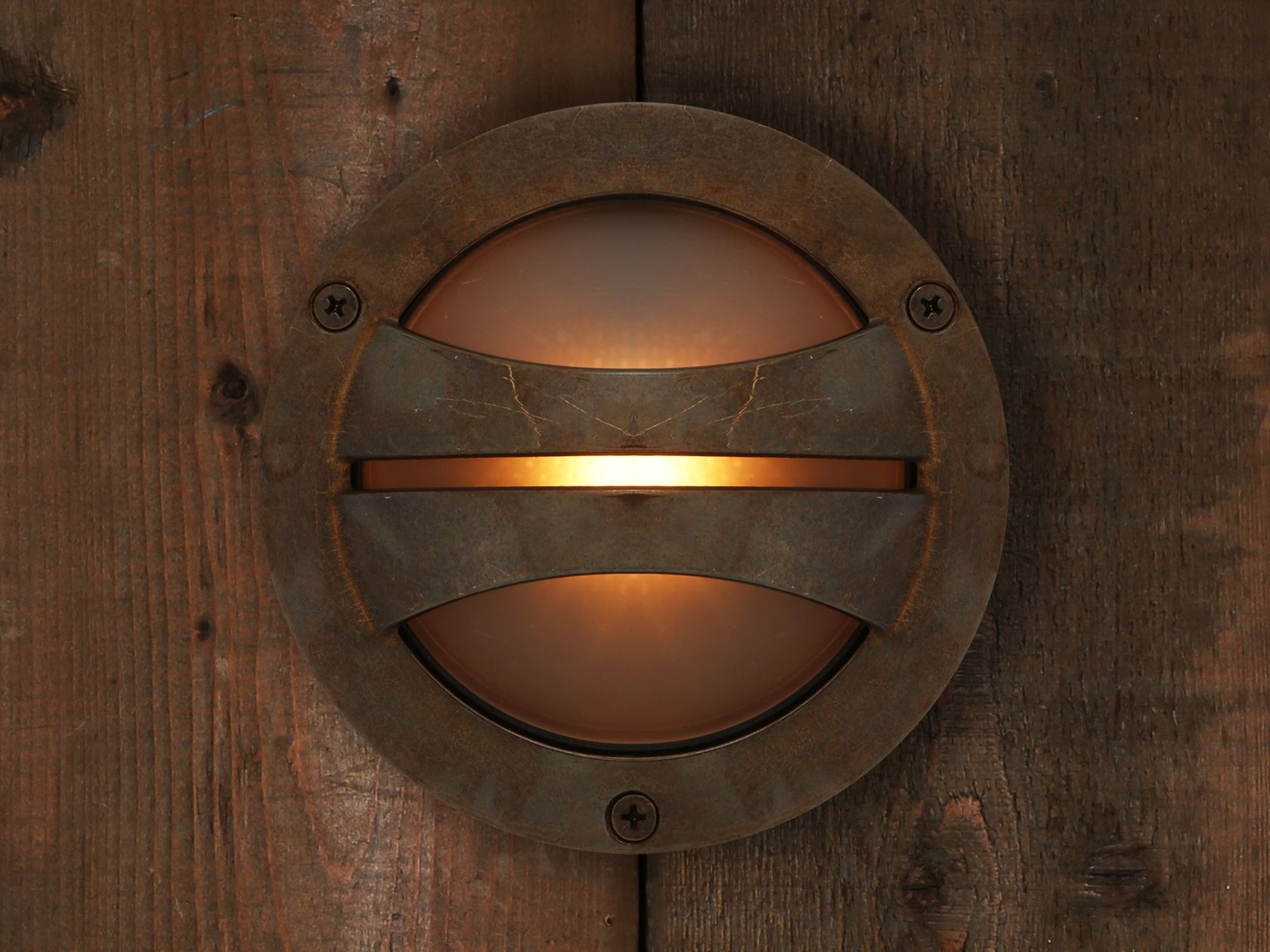 SERI 140MM SEMI-FLUSH WALL LIGHT