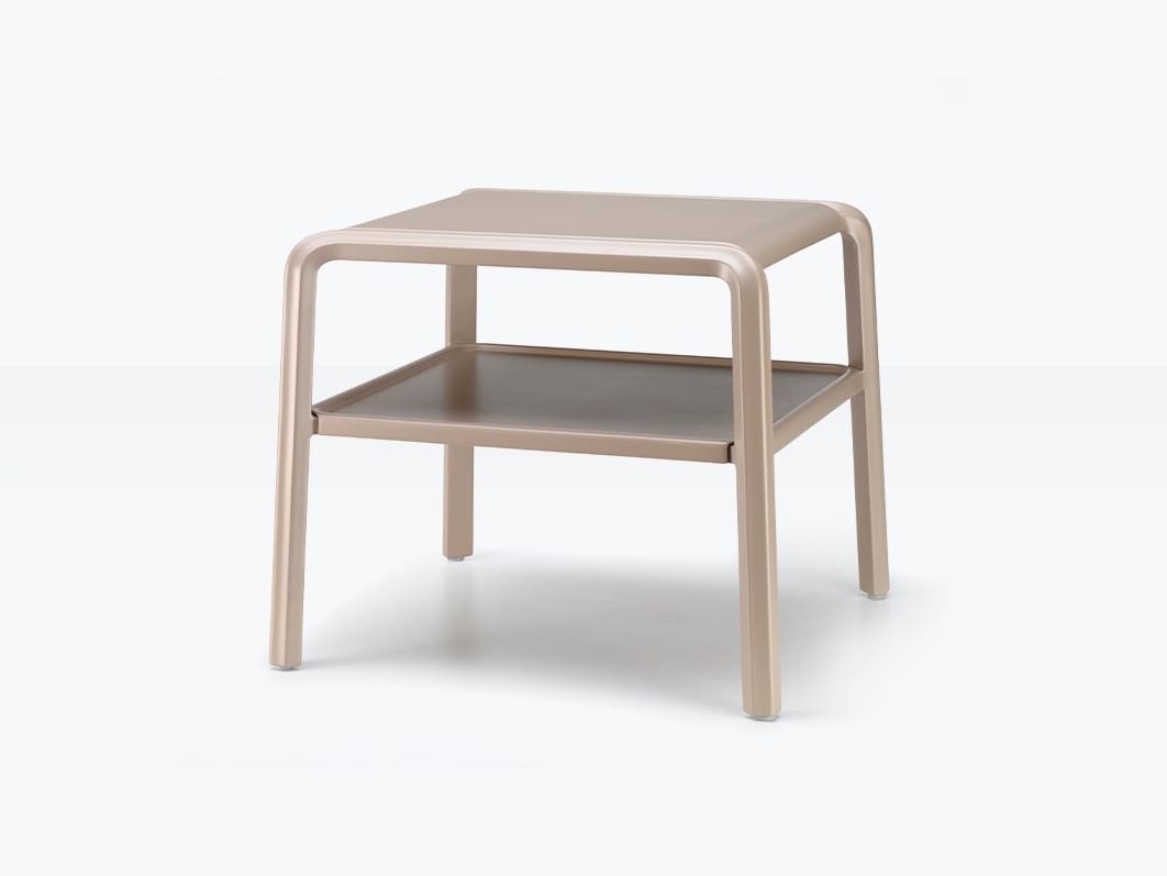 SIDE TABLE VELA