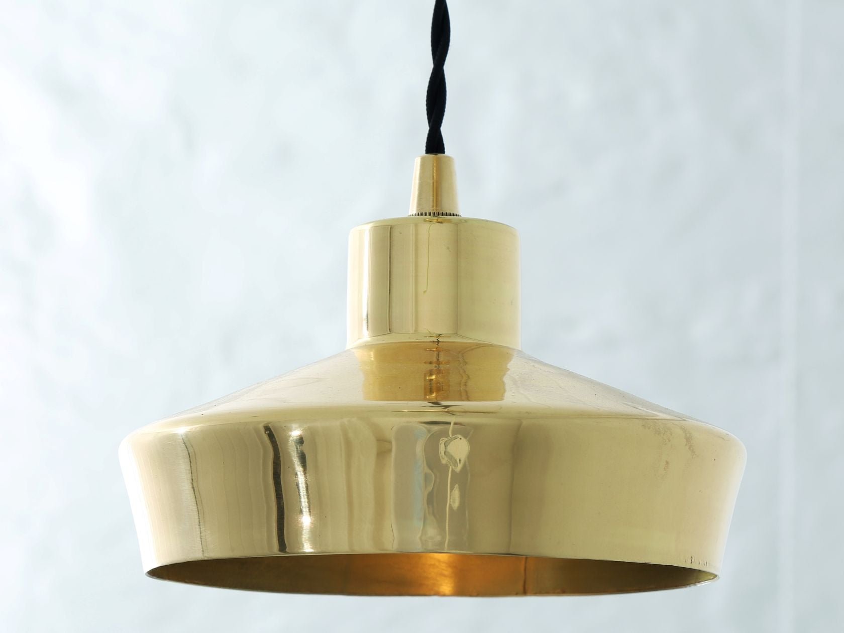 SPLENDOR BRASS PENDANT LIGHT