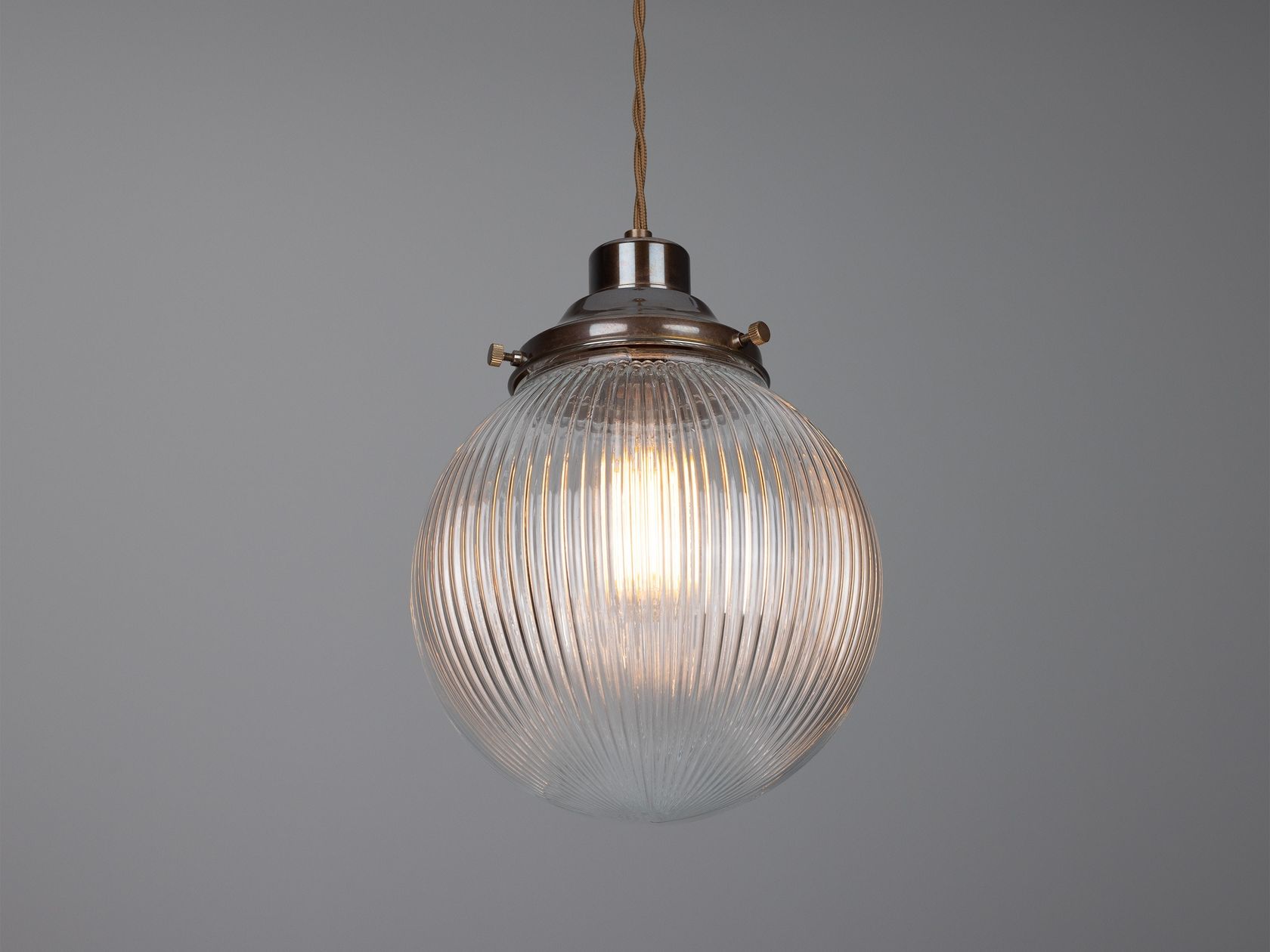 STANLEY 200MM HOLOPHANE GLOBE PENDANT