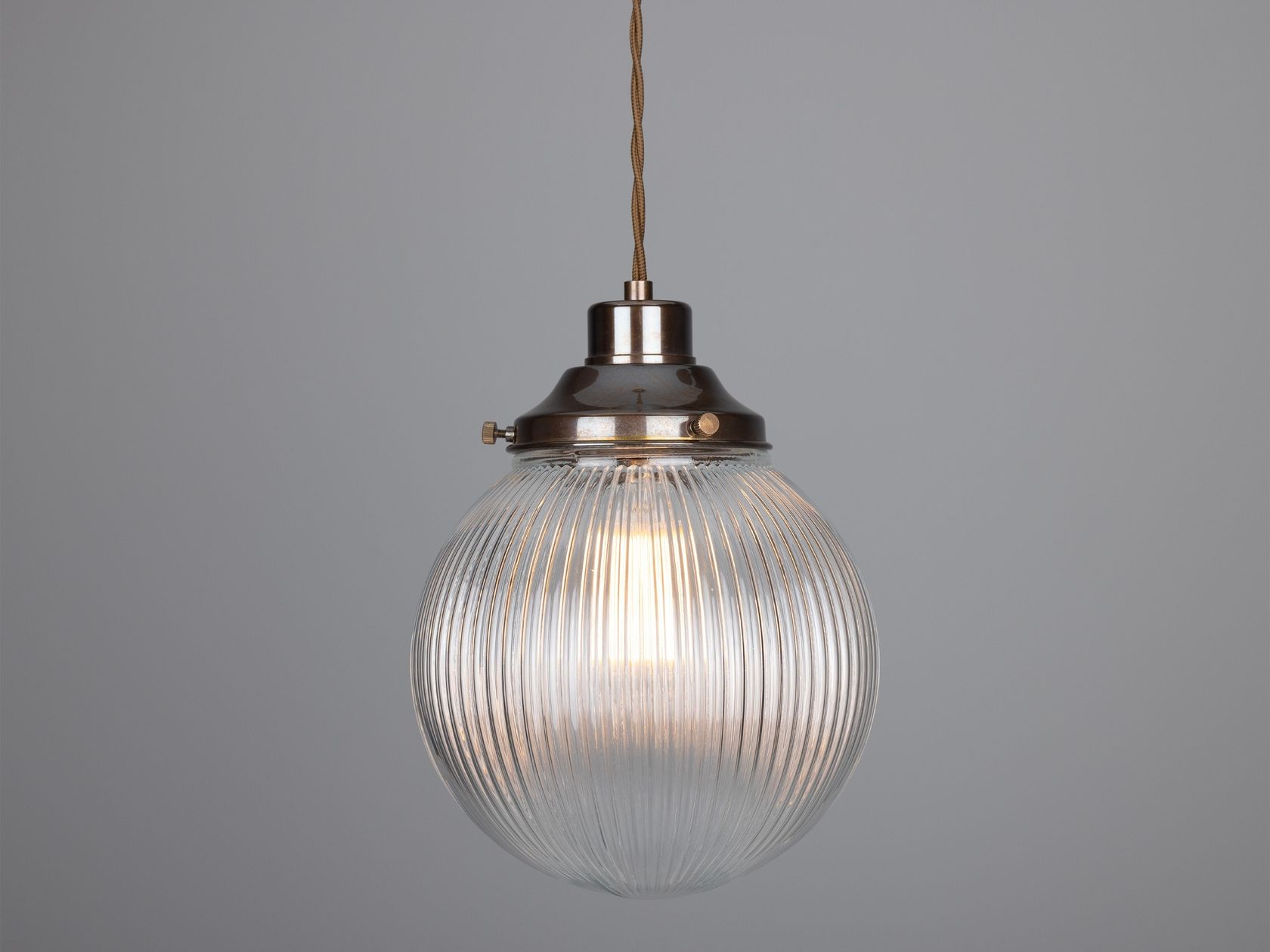 STANLEY 200MM HOLOPHANE GLOBE PENDANT