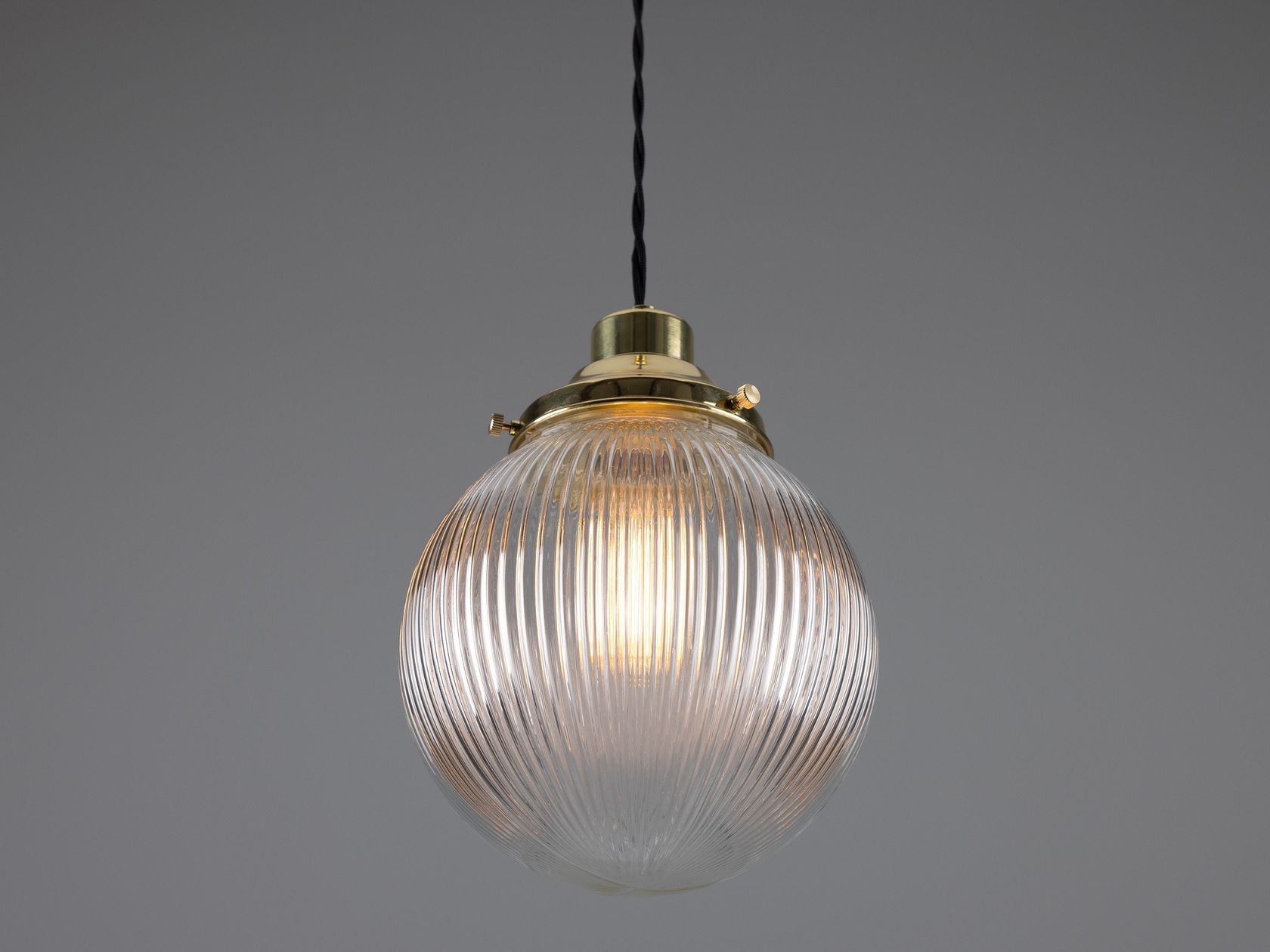 STANLEY 200MM HOLOPHANE GLOBE PENDANT