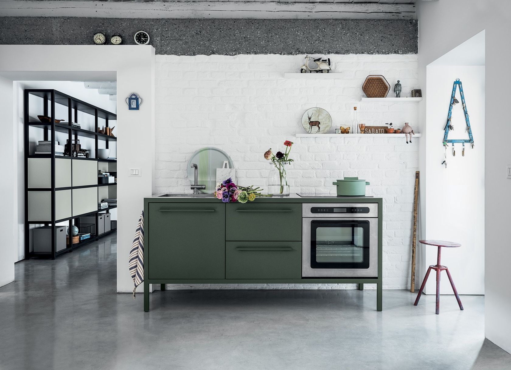 FRAME KITCHEN 3 UNITS