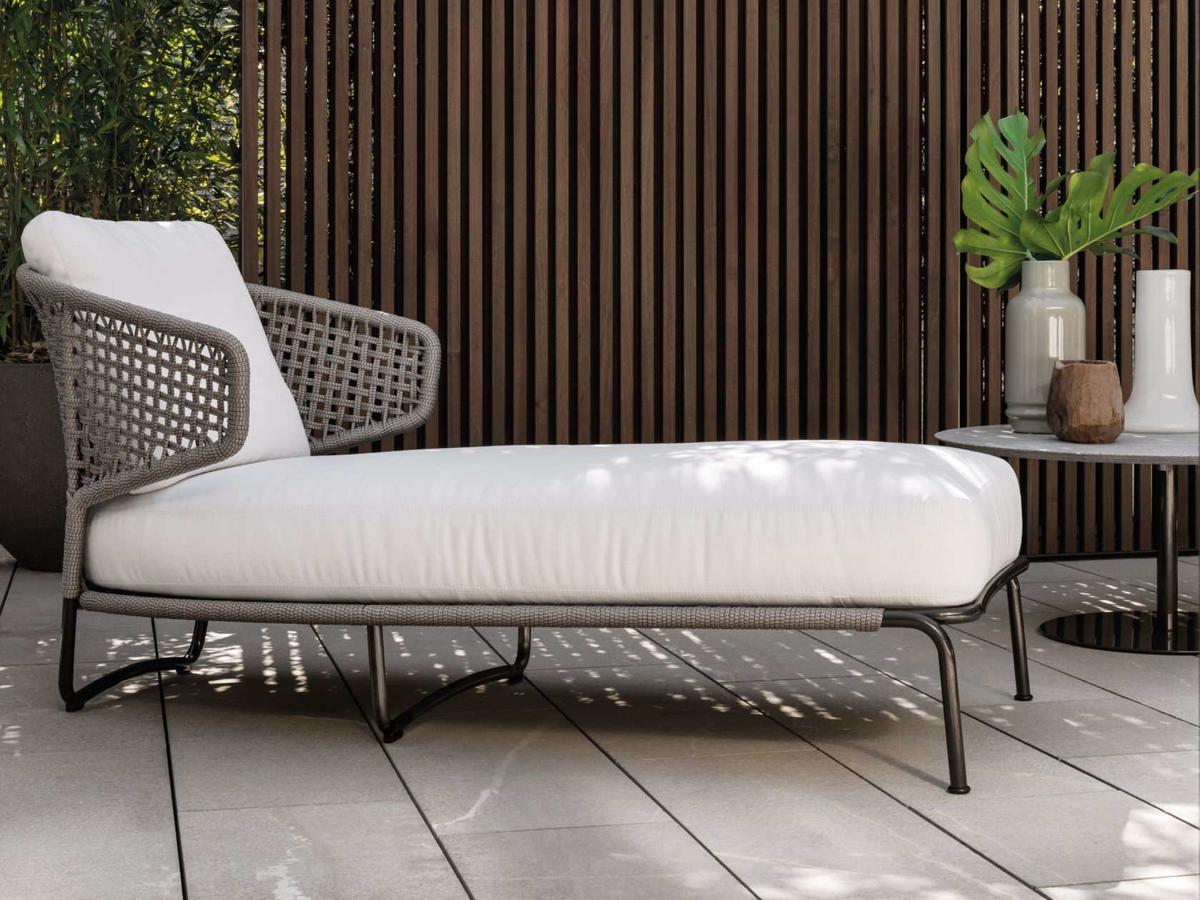 ASTON CORD OUTDOOR CHAISE-LOUNGE