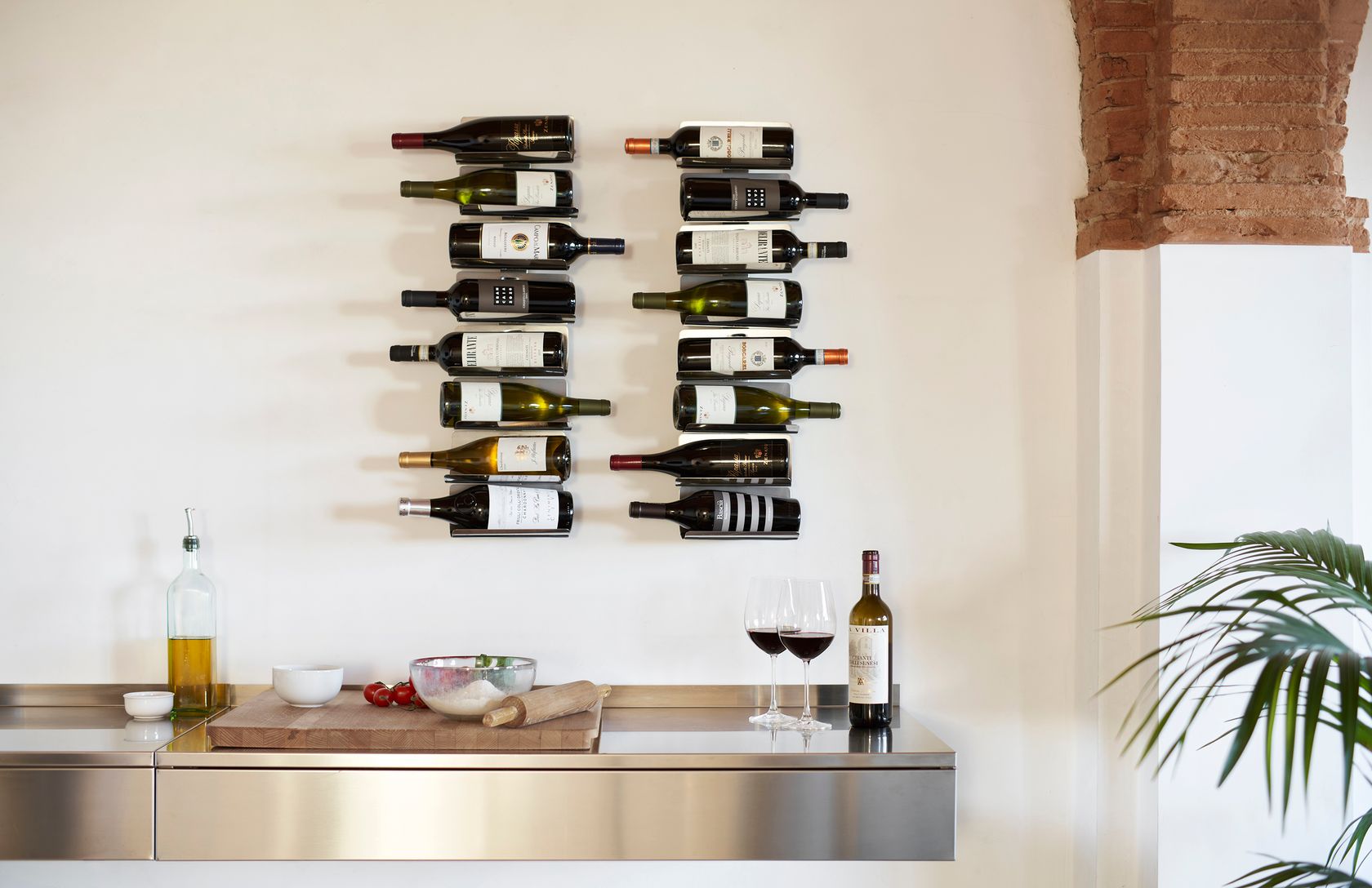 PTOLOMEO VINO WALL